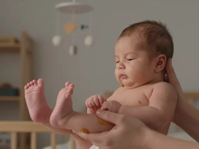 Jak masáž kojenců a batolat může posílit jejich sebevědomí a sebeúctu