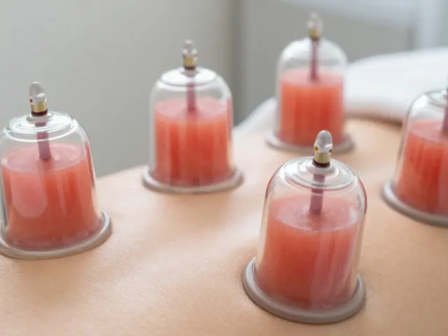 Rizika a vedlejší účinky masážního baňkování: Na co si dát pozor